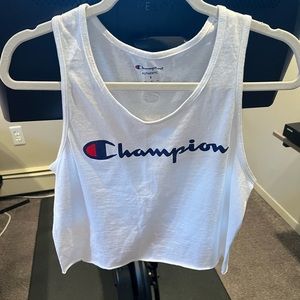 Women’s cropped champion tank top